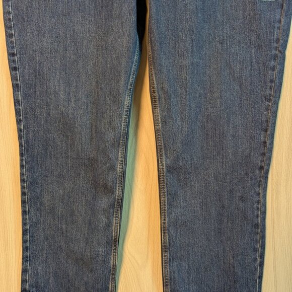 NEW LEVIS MENS 550 RELAXED Blue DENIM JEANS W42xL32 Dark Wash - Picture 3 of 11